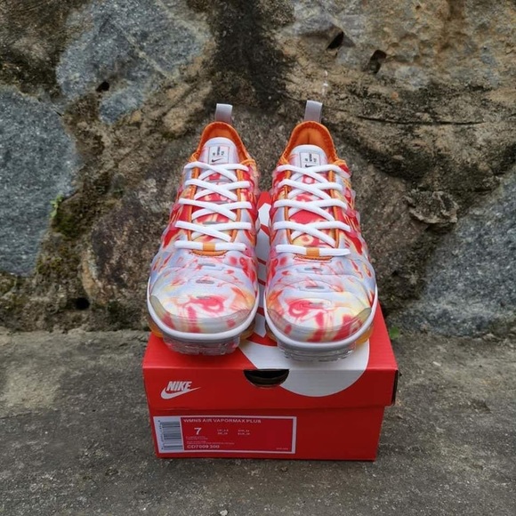 Kids Nike - Picture 2 of 3